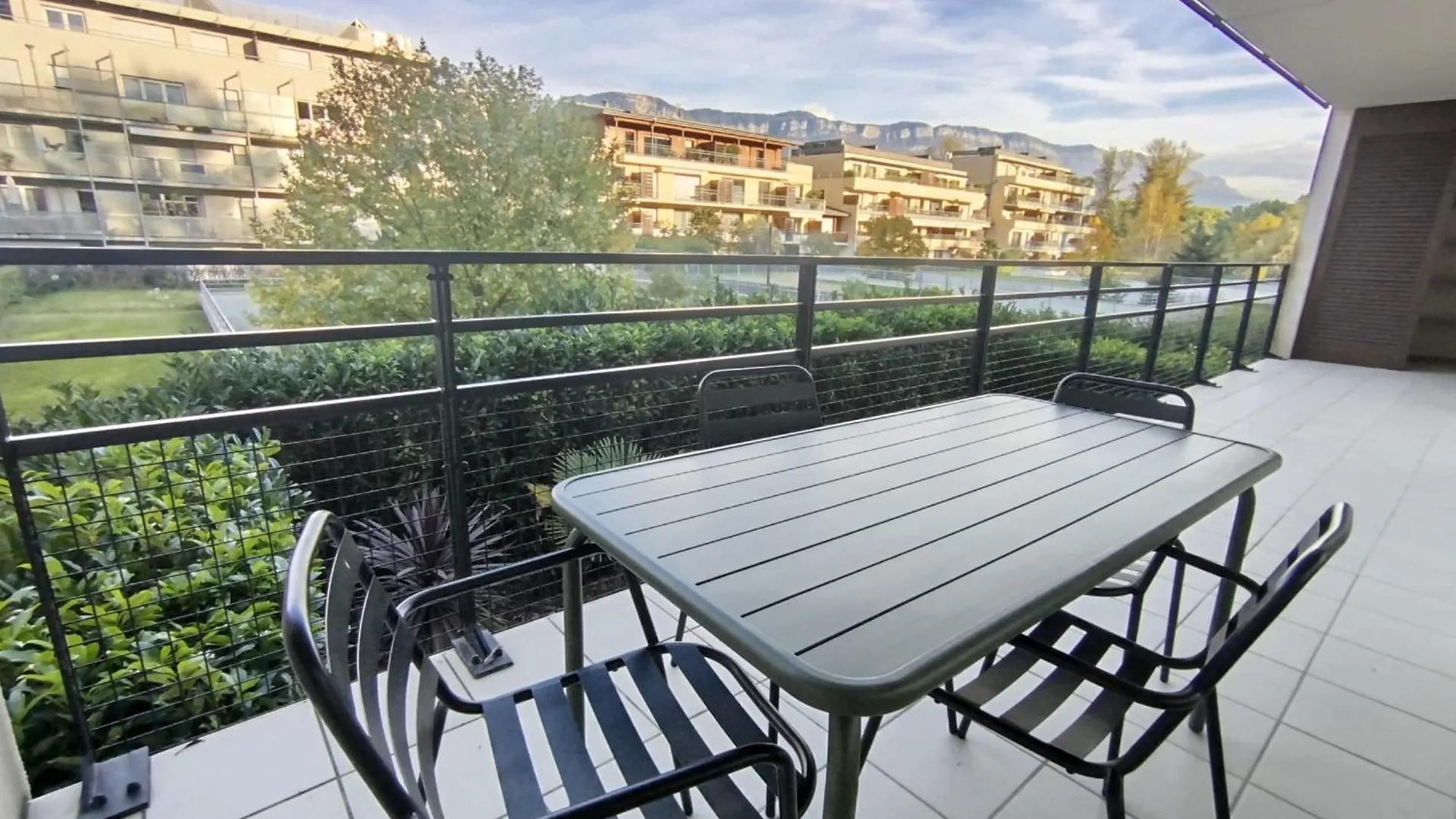 Comfortable T3 Just A Stone'S Throw From The Lake! Εξ Λε Μπαν